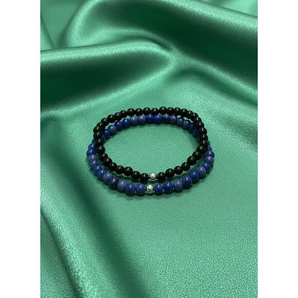 Onyx & Lapis Lazuli Gemstone Stretch Bracelet with 14K Gold Accent Bead Handmade - Picture 7 of 7